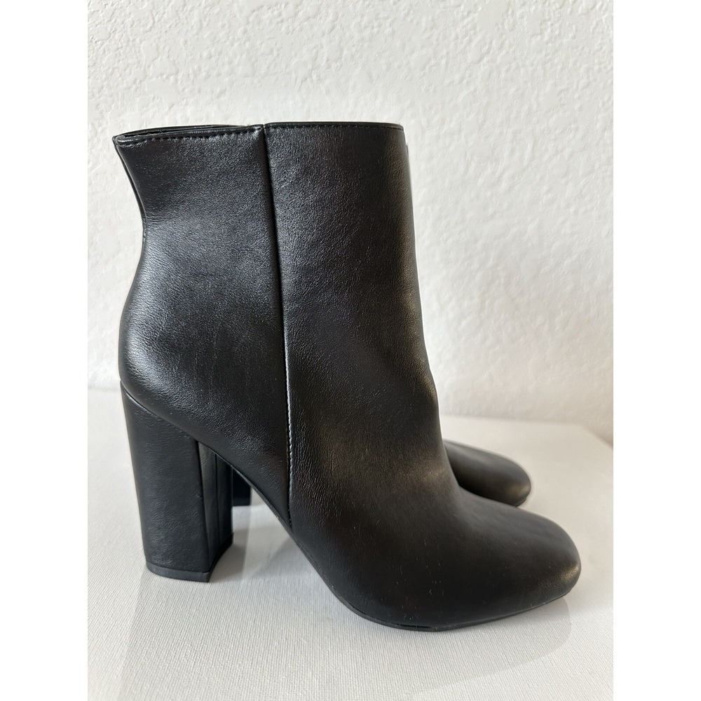 new‎ black heels, women, size 7. baxboo. L82